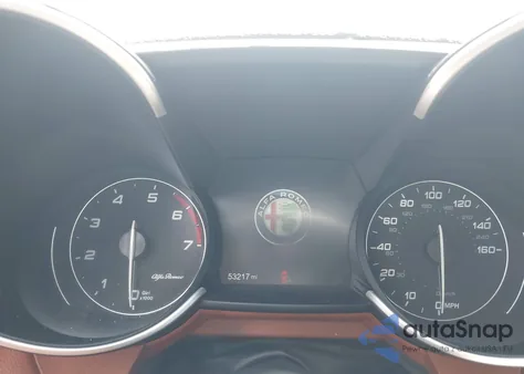 2017 Alfa Romeo Giulia Awd z USA, uszkodzony, nr VIN ZARFAEDN2H7545488